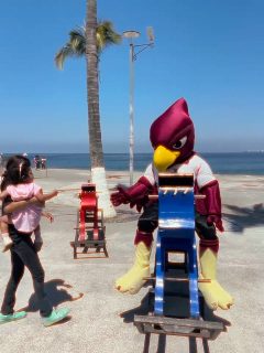 POV: vives la fantasía cowboy 🤠 frente al mar y haciendo nuevos amigos ✨

#SS2026 #PuertoVallarta #UvaldoViajero