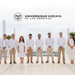 18ª JUNTA NACIONAL DE DIRECTORES VIZCAYA 2025
Desde la inspiradora ciudad de Playa del Carmen, se llevó a cabo nuestra 18ª Junta Nacional de Directores Vizcaya. 

Nuestro Rector Jorge Richardi Rochin, junto al equipo rector y los 36 directores generales de los campus de Universidad Vizcaya de las Américas, se reunió para evaluar los avances alcanzados y trazar las estrategias que guiarán nuestro desarrollo educativo y social rumbo al 2026.

Con visión, unidad y compromiso, reafirmamos nuestra vocación por transformar vidas y fortalecer el impacto positivo en nuestras comunidades.
“Por la Cultura, hacia la Grandeza del Hombre”. #SomosVizcaya