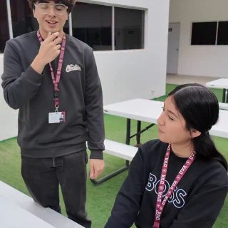 Cuando dices que naciste en 199… 🦖🥲

Para alcanzar tus metas no hay edad 🫰🏻

#humor #2000 #genz #milenials